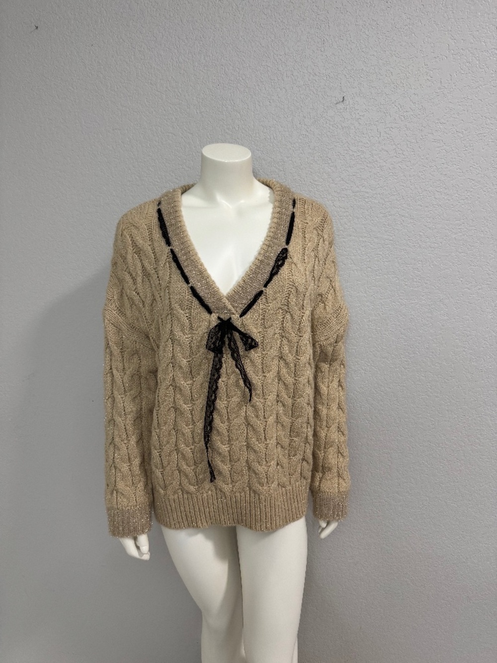 Vintage Francesca’s Tan Cable Knit Sweater